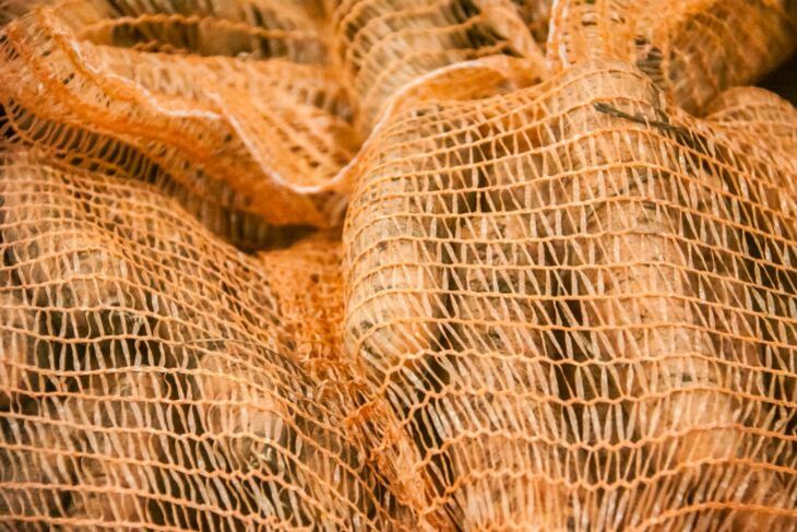 Минсельхозпрод заверил, что в закромах родины есть все продукция