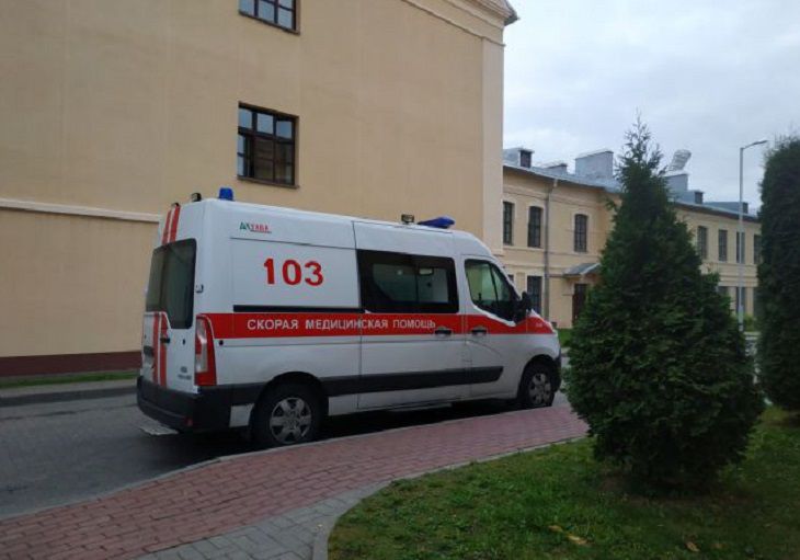 Коронавирус в Беларуси. Минздрав призывает к самоизоляции скорая