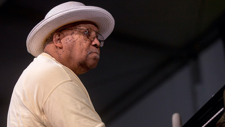 За сутки от коронавируса умер уже второй известный джазовый музыкант марсалис