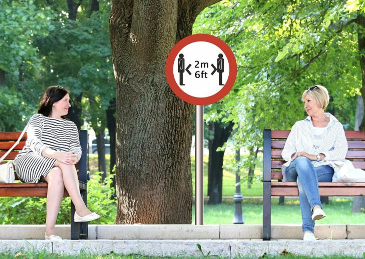 «Двух метров недостаточно»: ученые пересмотрели правила социального дистанцирования в условиях пандемии COVID-19 дистанция