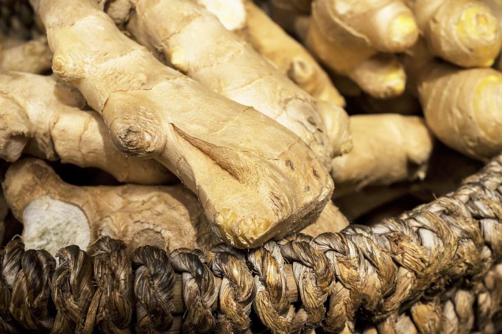Защищает ли имбирь и восточные специи от COVID-19 Имбирь