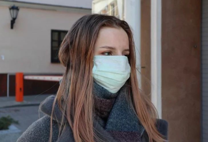 Ученые выяснили, как часто COVID-19 передается бессимптомными носителями маска