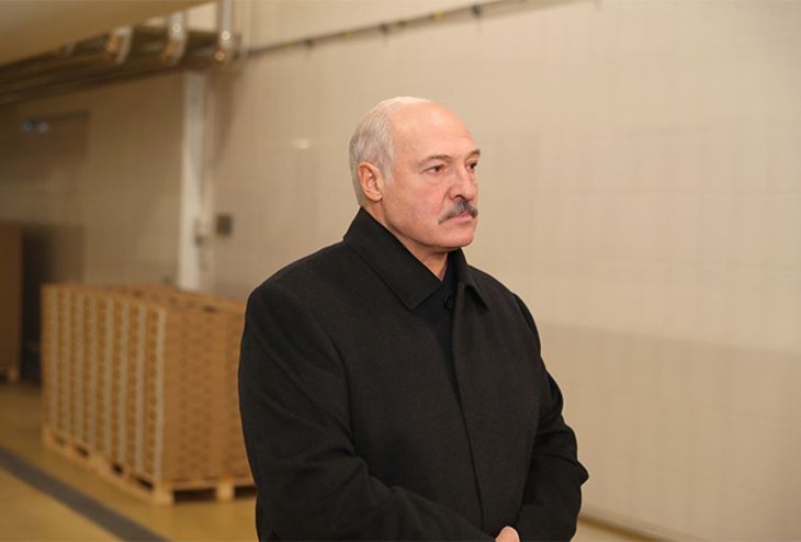 Лукашенко о коронавирусе в стране: Карантин можем организовать. А жрать что будем? президент
