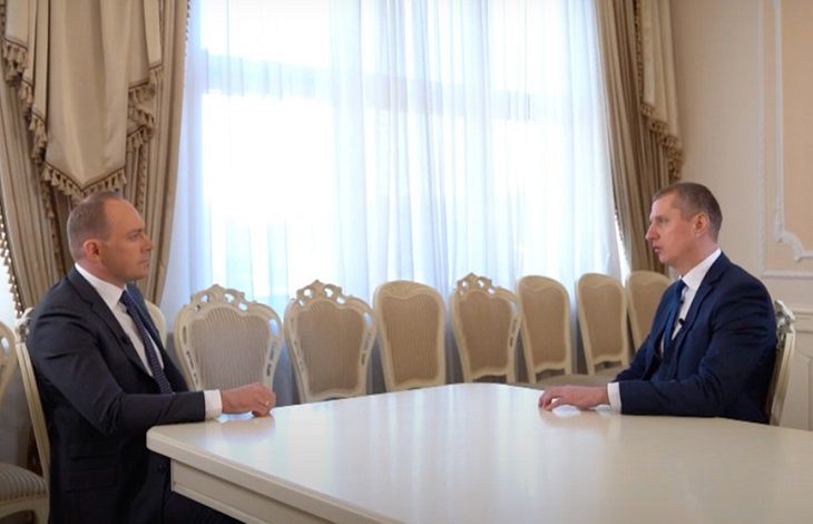 Вице-премьер о господдержке предприятий: «Прямой раздачи денег быть не может» крутой