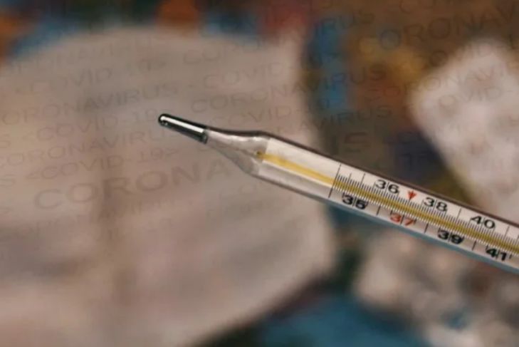 Названа страна с самым высоким в мире уровнем смертности от COVID-19 термометр