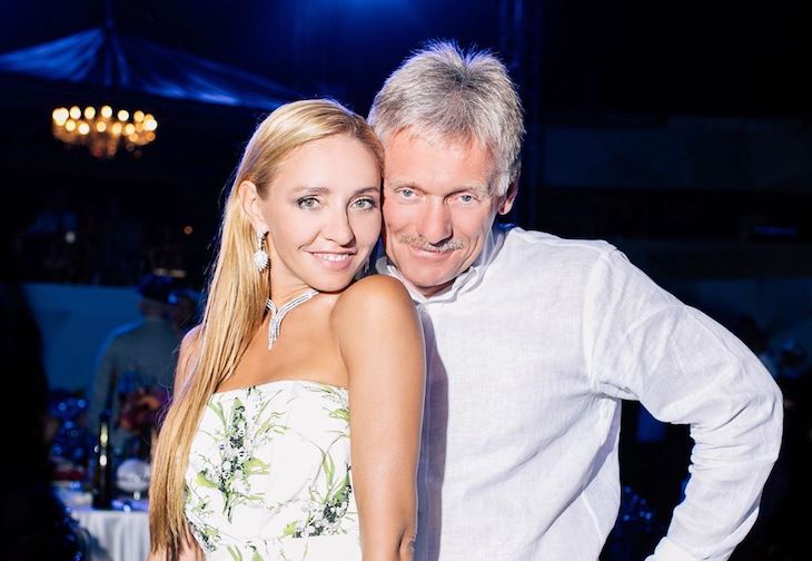 Татьяна Навка сообщила о заражении коронавирусом вслед за Песковым песков