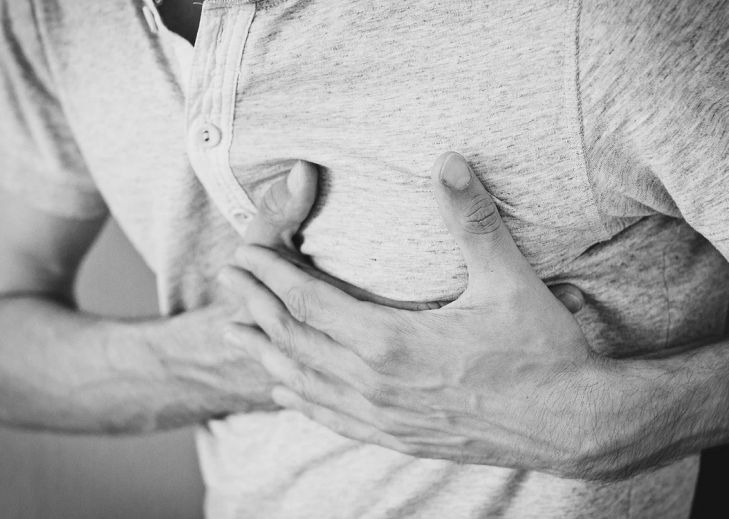 Как распознать «тихий инфаркт»? Ученые рассказали о нетипичных симптомах сердечного приступа боль