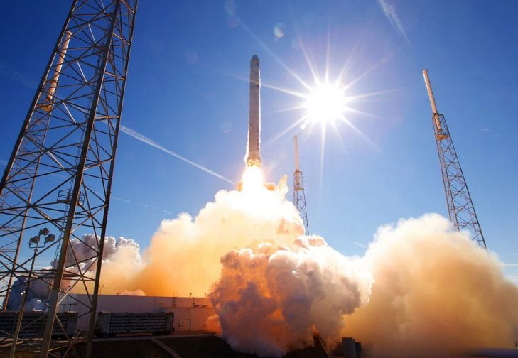 США осуществили первый за 9 лет самостоятельный пилотируемый запуск к МКС: корабль Crew Dragon успешно стартовал