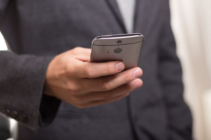 Хакеры взломали защиту всех существующих iPhone IPhone