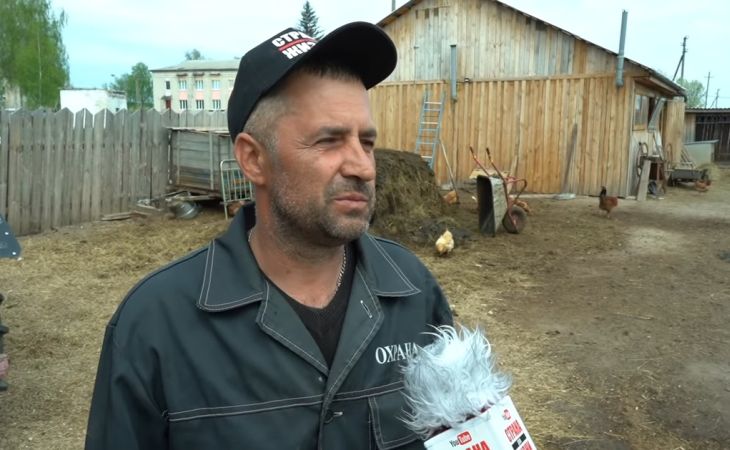 У фермера из Мозыря, которого снимал Тихановский, провели обыски: задержан еще один блогер