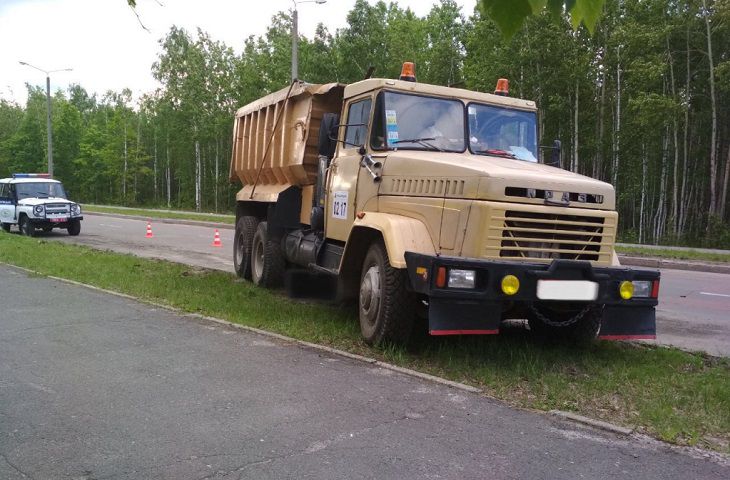 Трагедия в Гомеле: водитель погиб под колесами своего КрАЗа