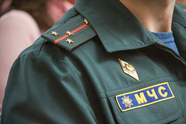В российском городе на складе произошел большой взрыв В российском городе на складе произошел большой взрыв
