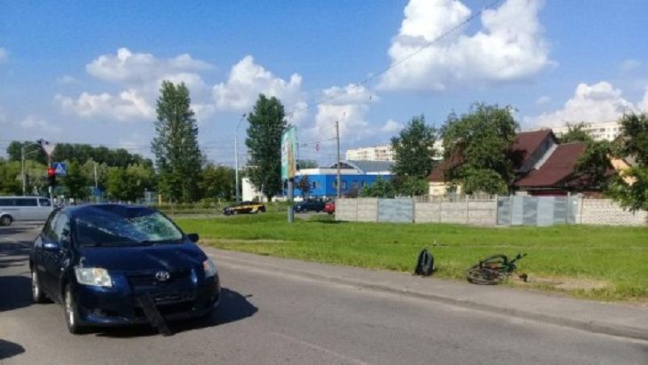 В Минске велосипедист протаранил «Тойоту»