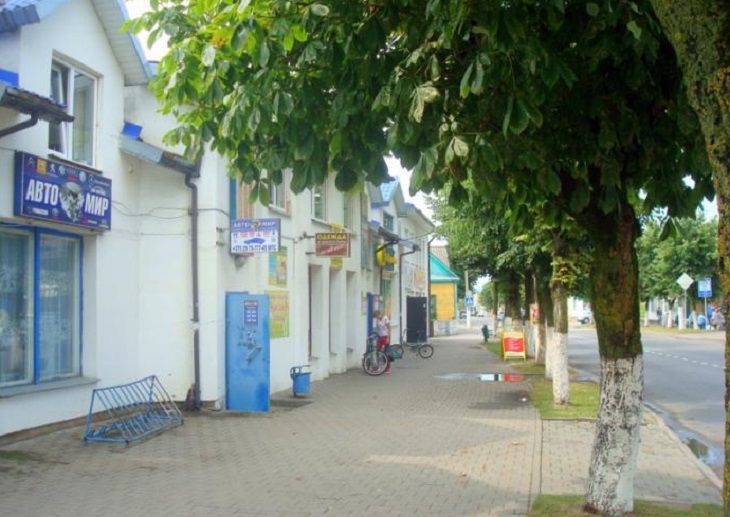 Удивительно, но факт: именно на такие деньги нанимают людей в Клецке 