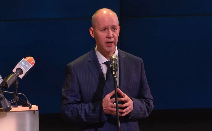 Цепкало заявил, что собрал 200 тысяч подписей Цепкало заявил, что собрал 200 тысяч подписей