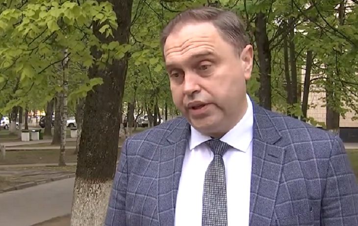 Караник рассказал, должны ли выплачивать надбавки врачам-интернам за работу с инфекциями