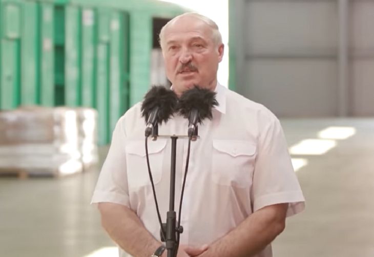 Мы никогда бы не встали с колен. Лукашенко о выбранном пути борьбы с COVID-19