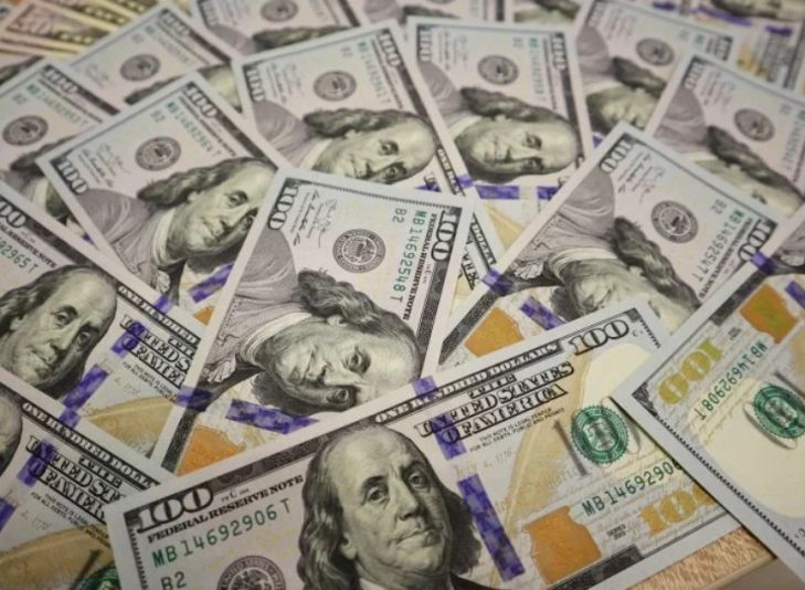 Беларусь с начала года одолжила 1,5 млрд долларов