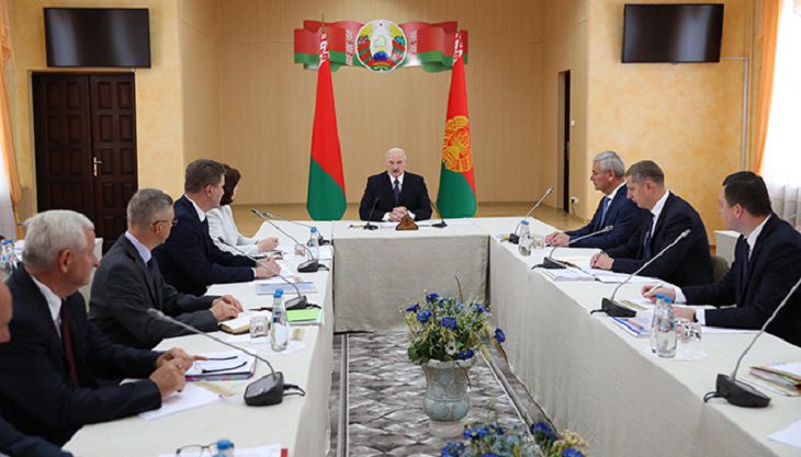 Лукашенко распорядился «серьезнейшим образом прошерстить» эту службу