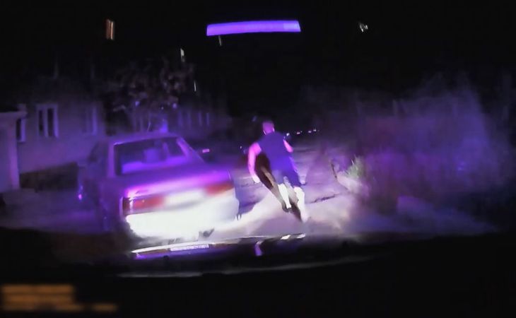 В Молодечно 16-летний бесправник скрывался от ГАИ. Сначала на «Мазде», потом бегом