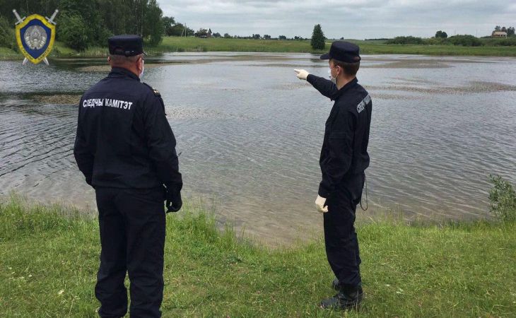 Под Минском на воде погибла семья: женщина пыталась спасти тонущих мужа и сына, до берега добрался только ребёнок