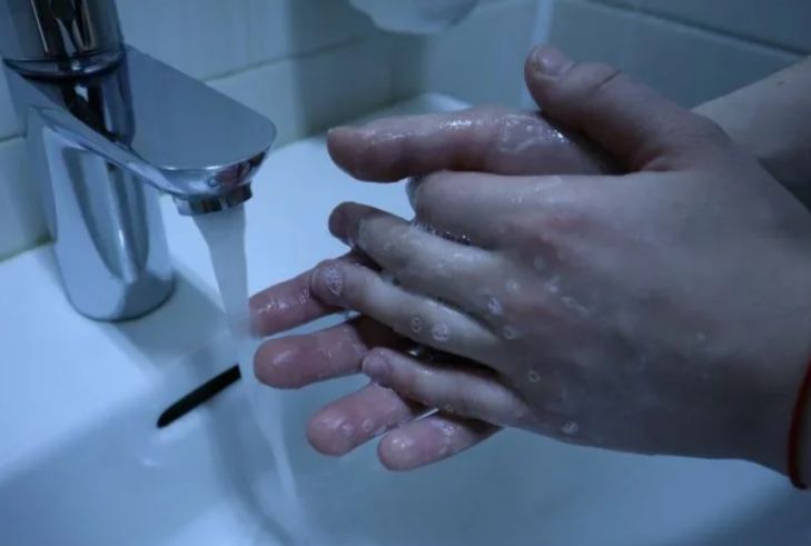 Гигиена против COVID-19: ученые выяснили, сколько раз в день нужно мыть руки