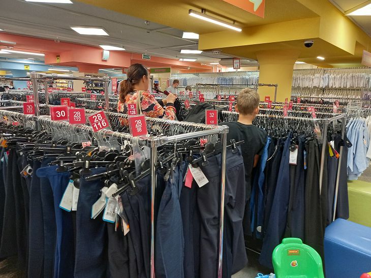 Родителям на заметку. Узнали, что почем на школьных базарах