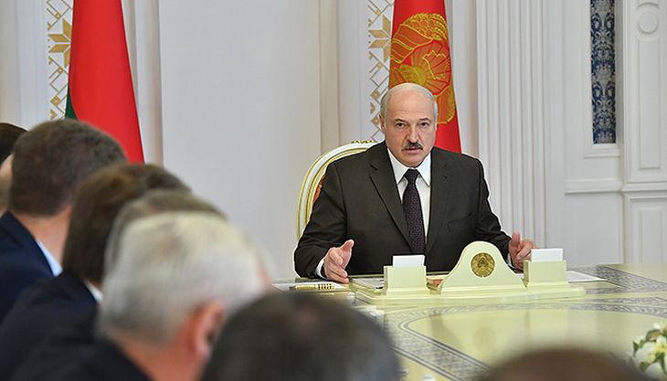 Лукашенко распорядился решить проблемы сферах строительства, ЖКХ, транспорта и энергетики: что будет сделано 