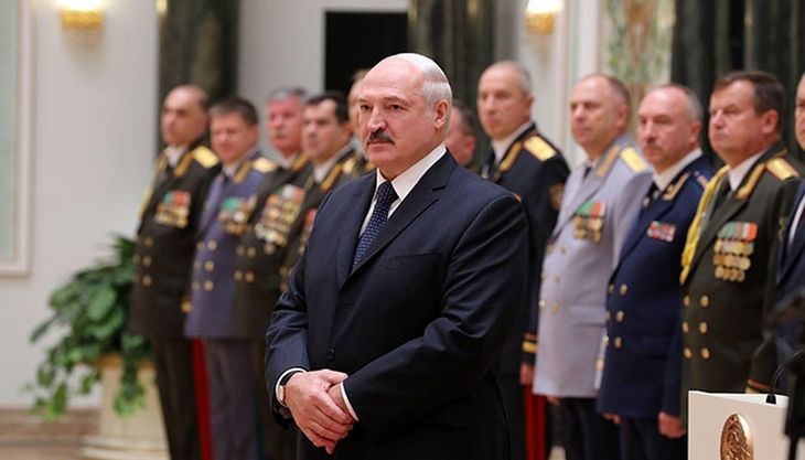 Лукашенко потребовал обратить особое внимание на безопасность БелАЭС