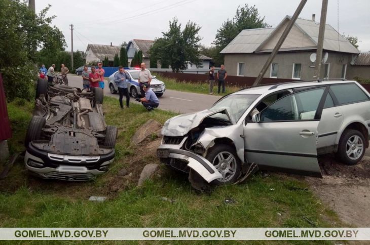 Серьезная авария в Калинковичах: пострадали три человека