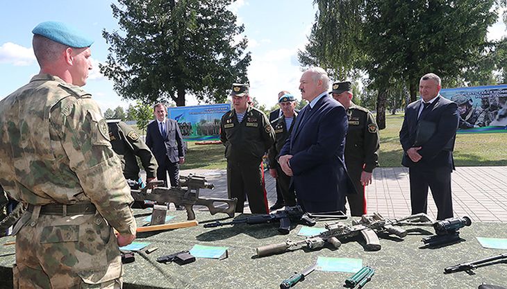 Лукашенко о конфликтах внутри страны: «Нежелательно прибегать к Вооруженным Силам. Но всякое может быть»