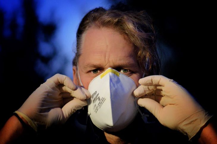 Ученые рассказали, опасно ли для мозга ношение медицинской маски 