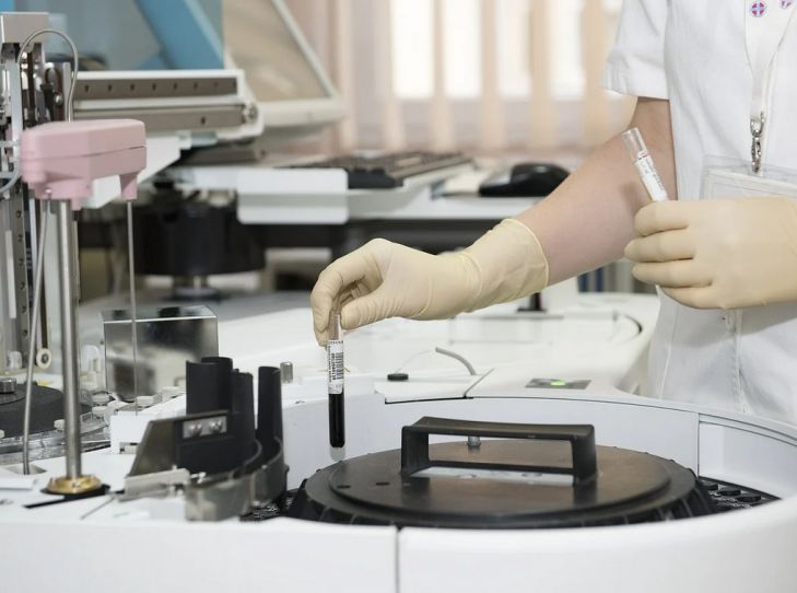 Ученые рассказали, сможет ли пребывание в тени защитить от рака кожи