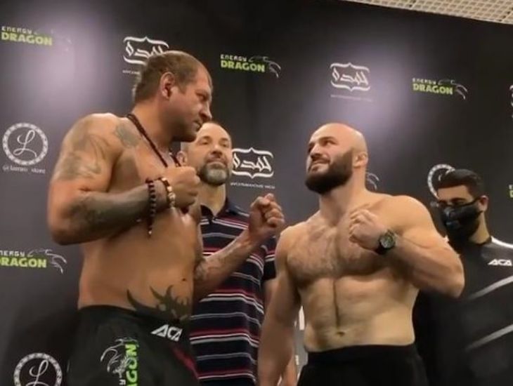 Бойцу Александру Емельяненко сломали нос и отправили в технический нокаут