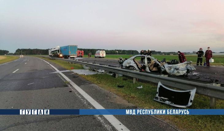 Ужасное ДТП под Скиделем: три человека сгорели заживо