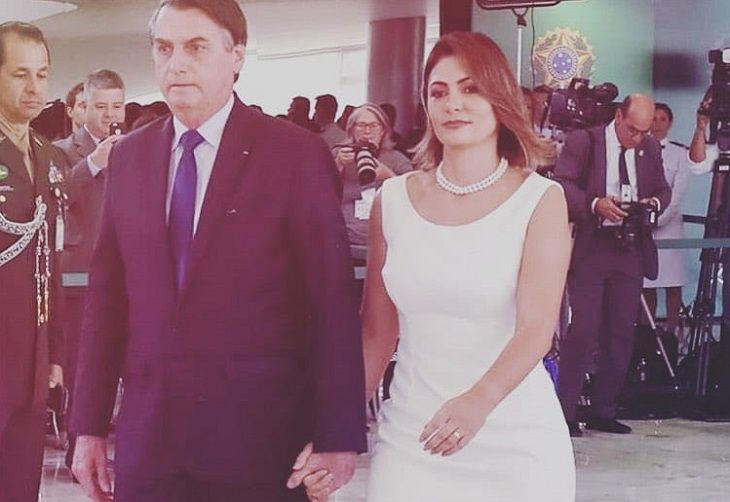Никого не щадит. Коронавирус добрался до жены президента Бразилии