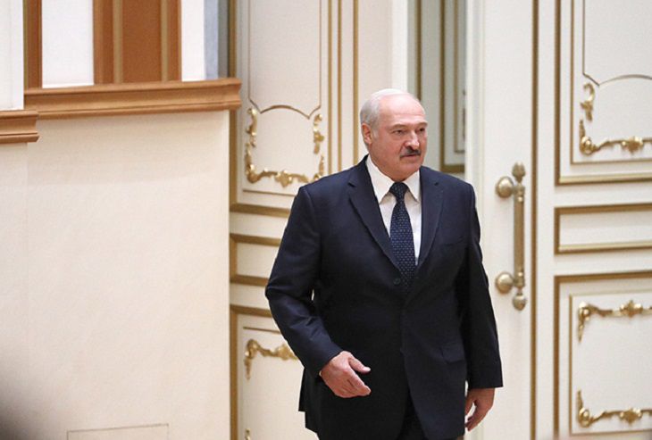 Лукашенко рассказал, чем надо пользоваться в кризис