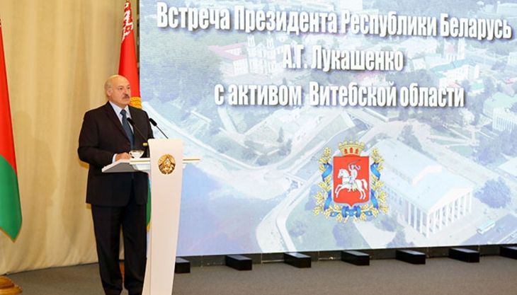 Лукашенко жестко раскритиковал правительство 