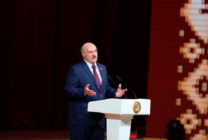 Лукашенко: белорусский народ сделал выбор