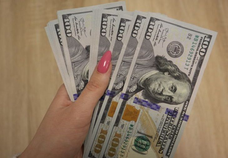 Доллар будет стоить 60-70 копеек: экономист объяснил пользу деноминации рубля