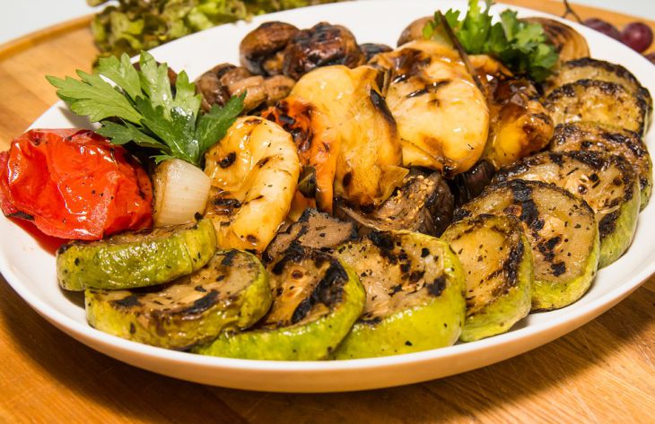 Вкусный и полезный завтрак из кабачков всего за 20 минут Вкусный и полезный завтрак из кабачков всего за 20 минут