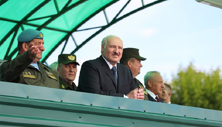 Лукашенко рассказал о своих решениях в условиях вооруженных конфликтов