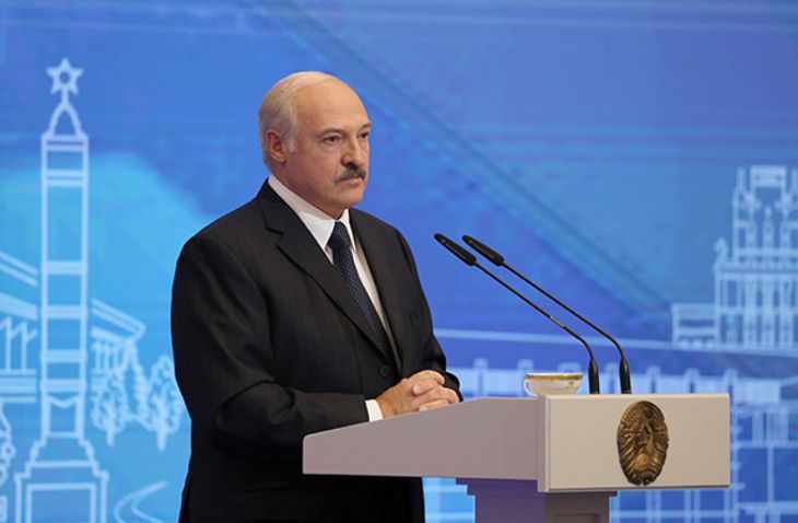 Лукашенко ответил Венедиктову насчет продажи страны: В гробу карманов нет, на том свете миллиарды не нужны