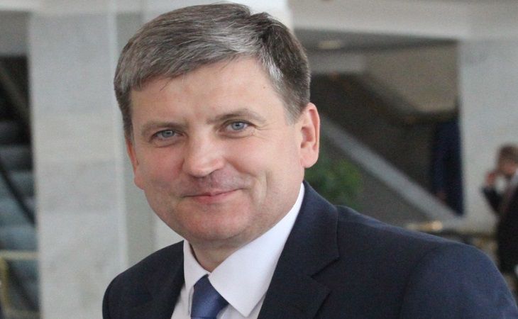 Мининформ предложил печатным СМИ идти в интернет