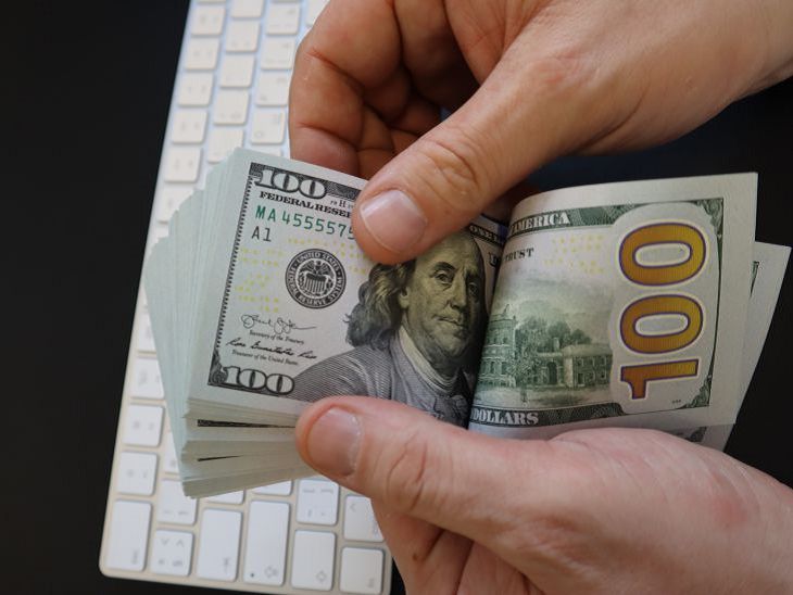 Белорус хотел заработать на «фондовой бирже» и перевёл мошенникам $70 000