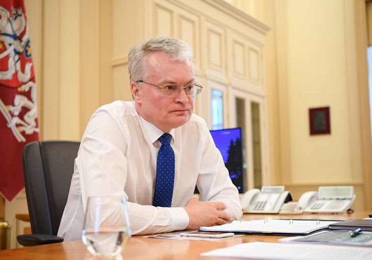 Президент Литвы призвал ЕС созвать чрезвычайный саммит по Беларуси Президент Литвы призвал ЕС созвать чрезвычайный саммит по Беларуси