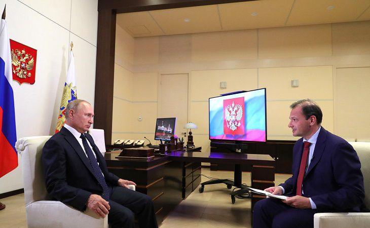 Путин заявил, что надеется на мирное разрешение ситуации в Беларуси