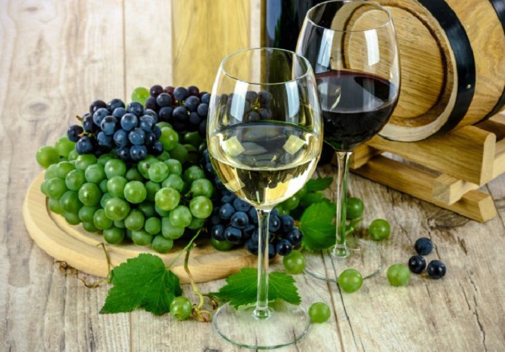 Специалисты развеяли мифы о сухом вине Специалисты развеяли мифы о сухом вине