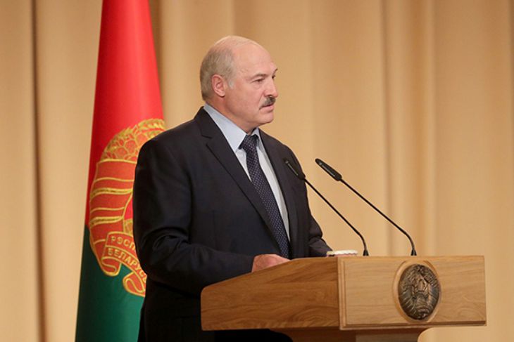 Зарплата вырастет в два раза. Опубликована избирательная программа Лукашенко