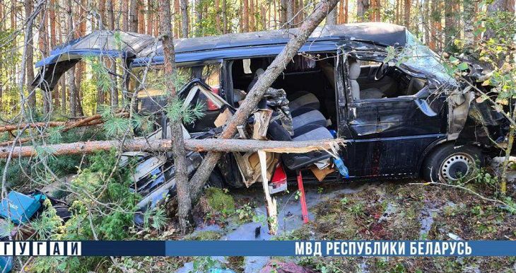Страшное ДТП в Березовском районе: водитель погиб, пассажир в больнице